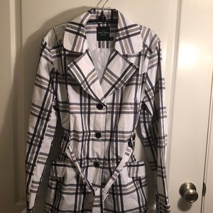 Women’s plaid trench coat.